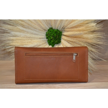 Portfel duży skórzany brązowy z kwiatowym kolorowym haftem .